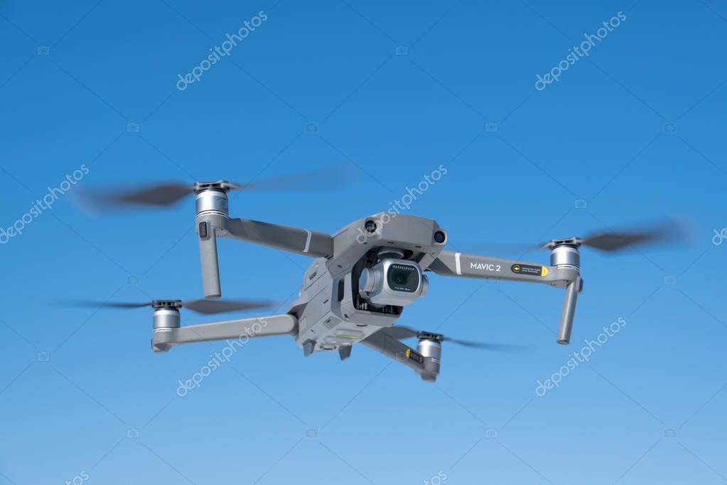 Drone caméra prêt à décoller